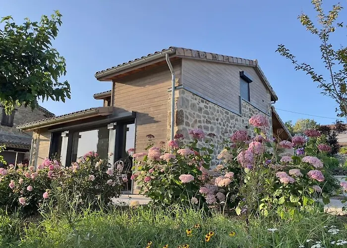 Gite De Charme 5 Etoiles Pour Couple Avec Sauna Et Jacuzzi Exterieurs Privatifs