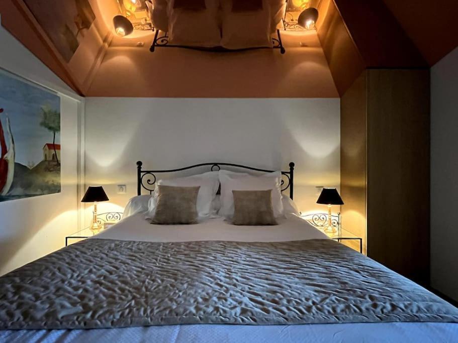 De Charme 5 Etoiles Pour Couple Avec Sauna Et Jacuzzi Exterieurs Privatifs * Peaugres
