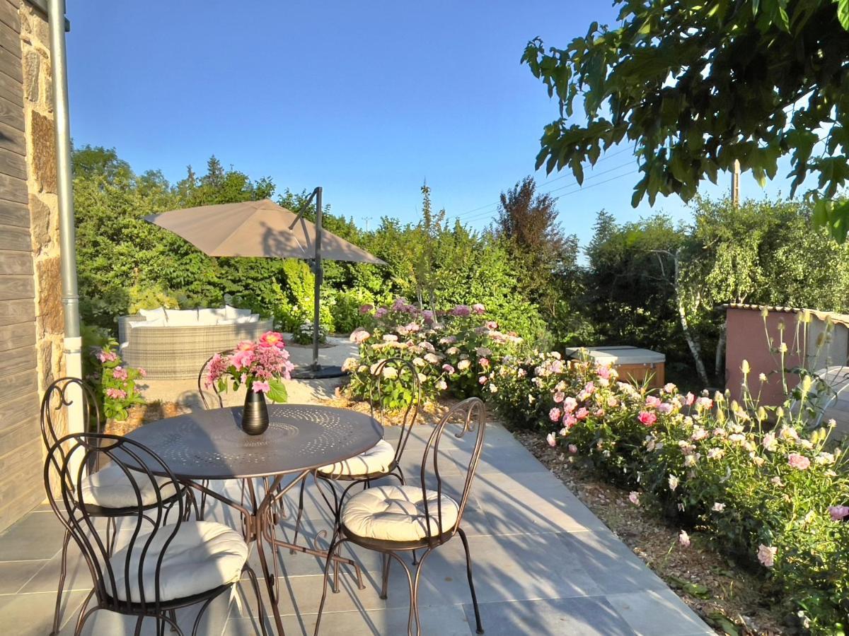 De Charme 5 Etoiles Pour Couple Avec Sauna Et Jacuzzi Exterieurs Privatifs