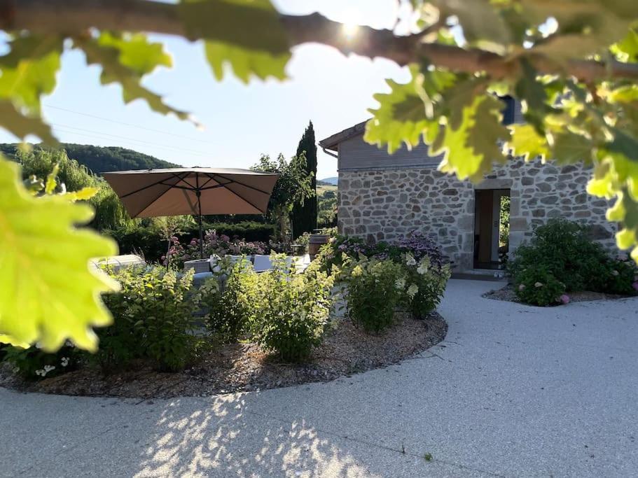 De Charme 5 Etoiles Pour Couple Avec Sauna Et Jacuzzi Exterieurs Privatifs