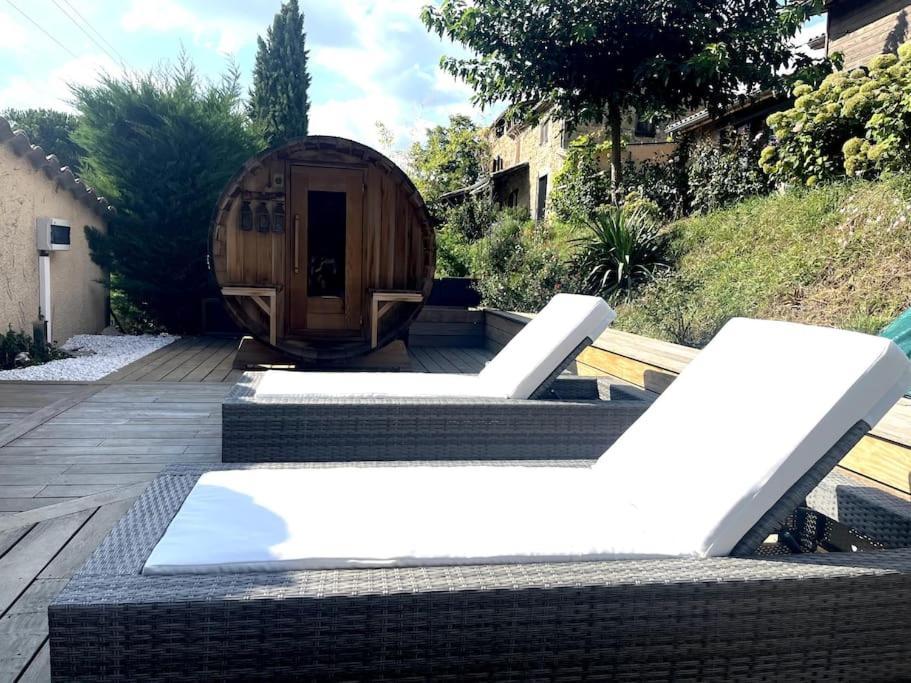 Villa De Charme 5 Etoiles Pour Couple Avec Sauna Et Jacuzzi Exterieurs Privatifs